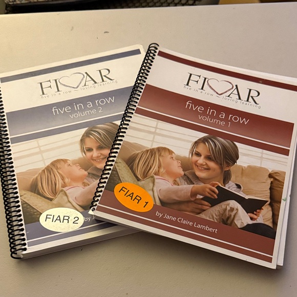 FIAR Five in a Row Volumes 1 and 2 - Picture 1 of 8